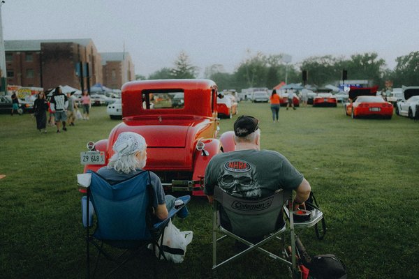 Trouver le pneu moto 120 70 R17 idéal pour vos besoins